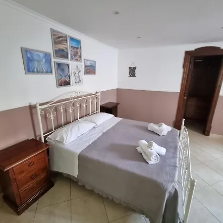Montesanto Terrace Ii * Neapel